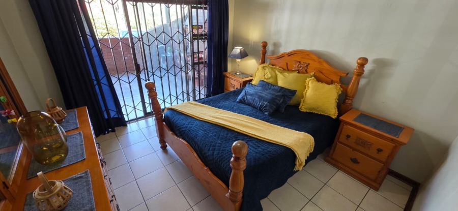 To Let 7 Bedroom Property for Rent in Safari Gardens North West